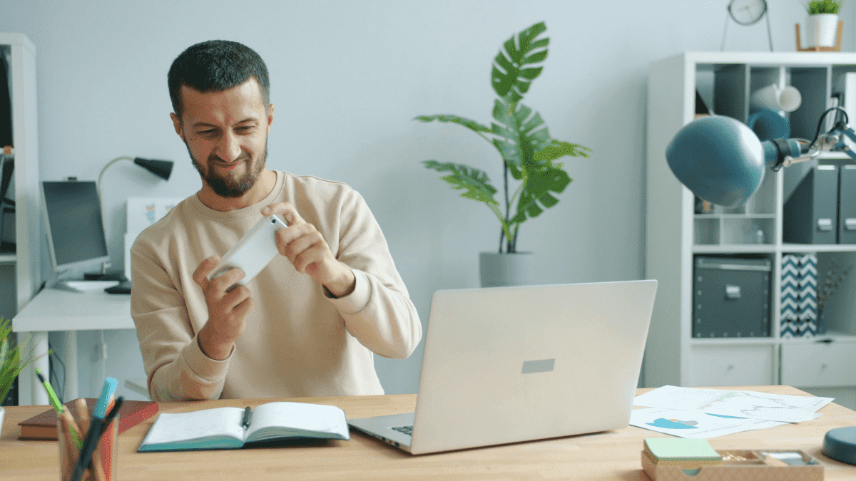 Ilustrasi Liburan Cuma Tidur